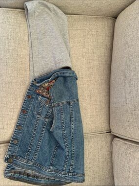 Denim sleeveless Jacket with Grey Hood and Embroidered Trim